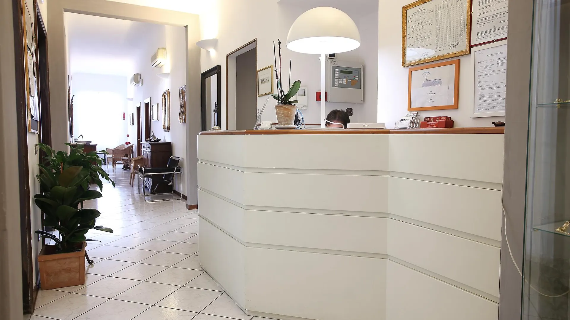 Hotel Casa Del Lago Florence
