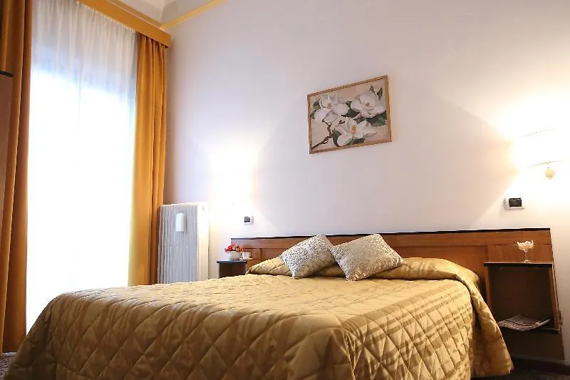 Hotel Casa Del Lago Florence Italy
