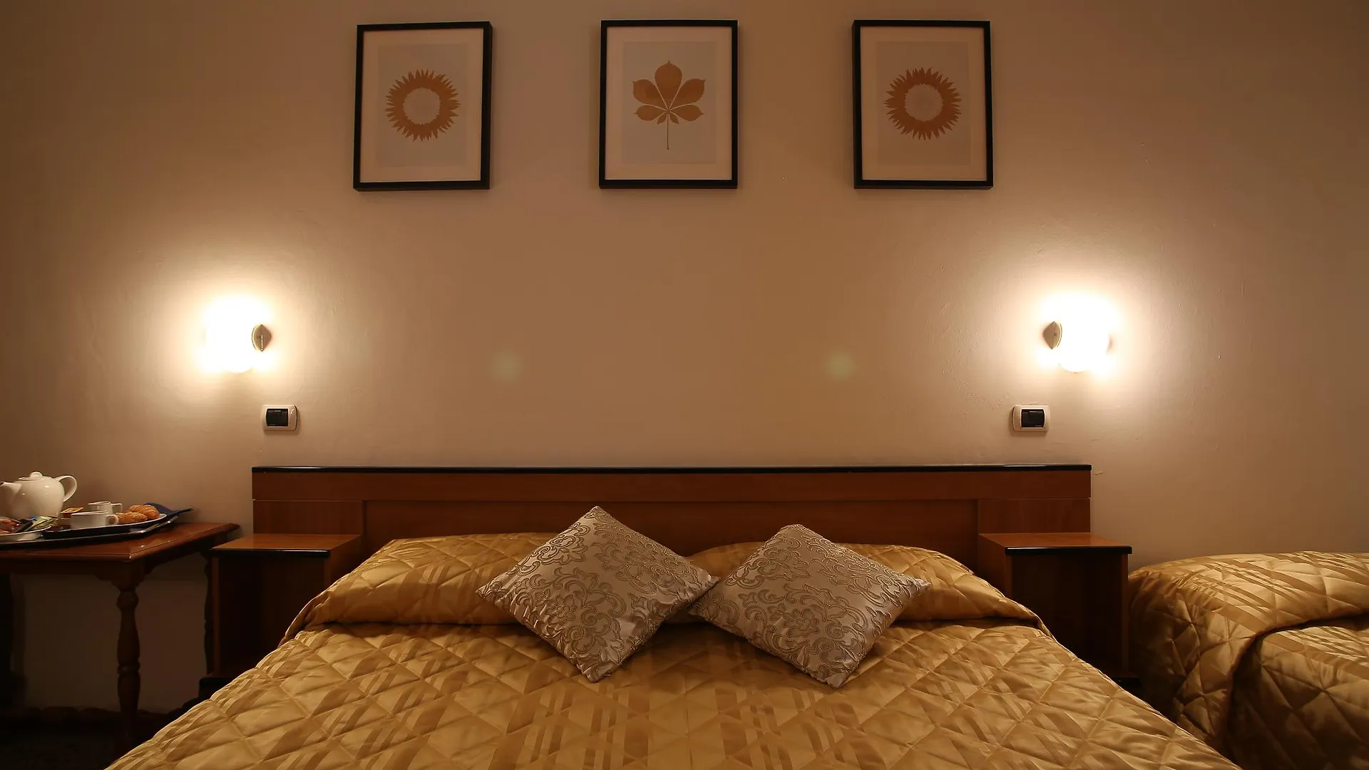 Hotel Casa Del Lago Florence