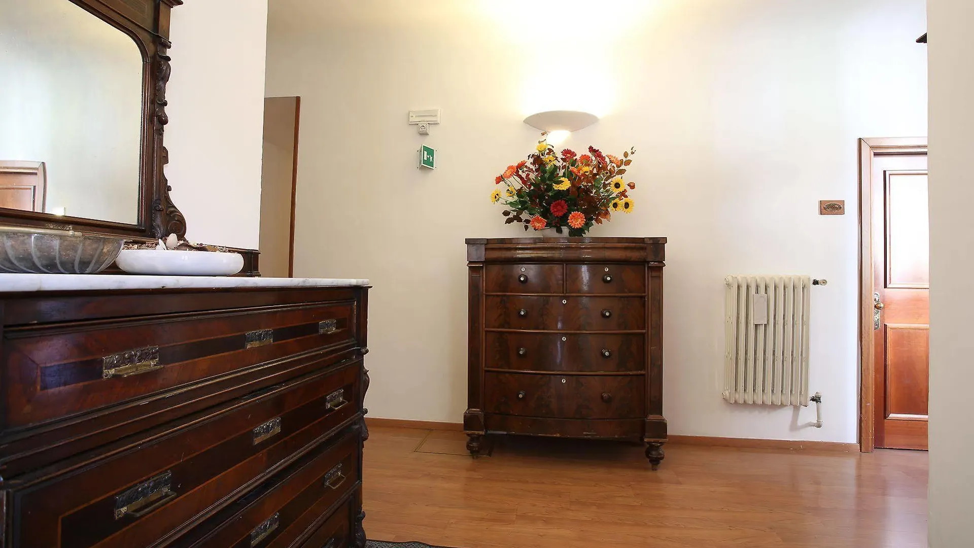 Hotel Casa Del Lago Florence